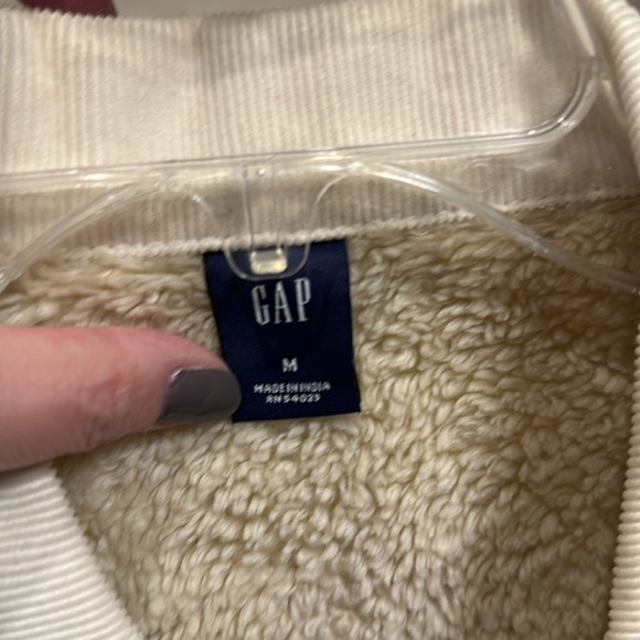 Winter white women’s Gap corduroy jacket with fleece lining - Picture 2 of 4